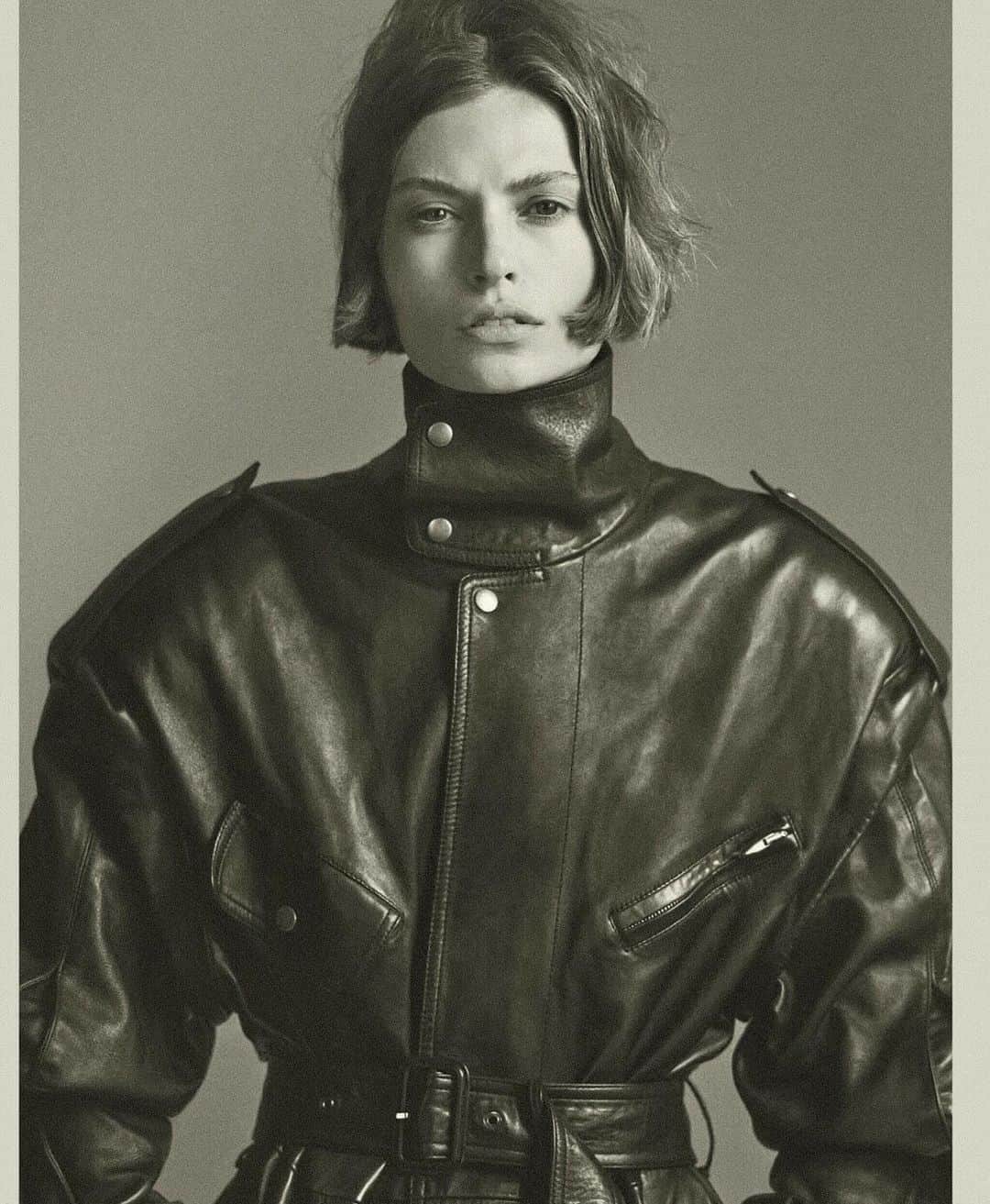 IMG Modelsさんのインスタグラム写真 - (IMG ModelsInstagram)「@bibi_breslin for @bazaarfrance 📸 @markrkean  #IMGModels」11月29日 2時49分 - imgmodels