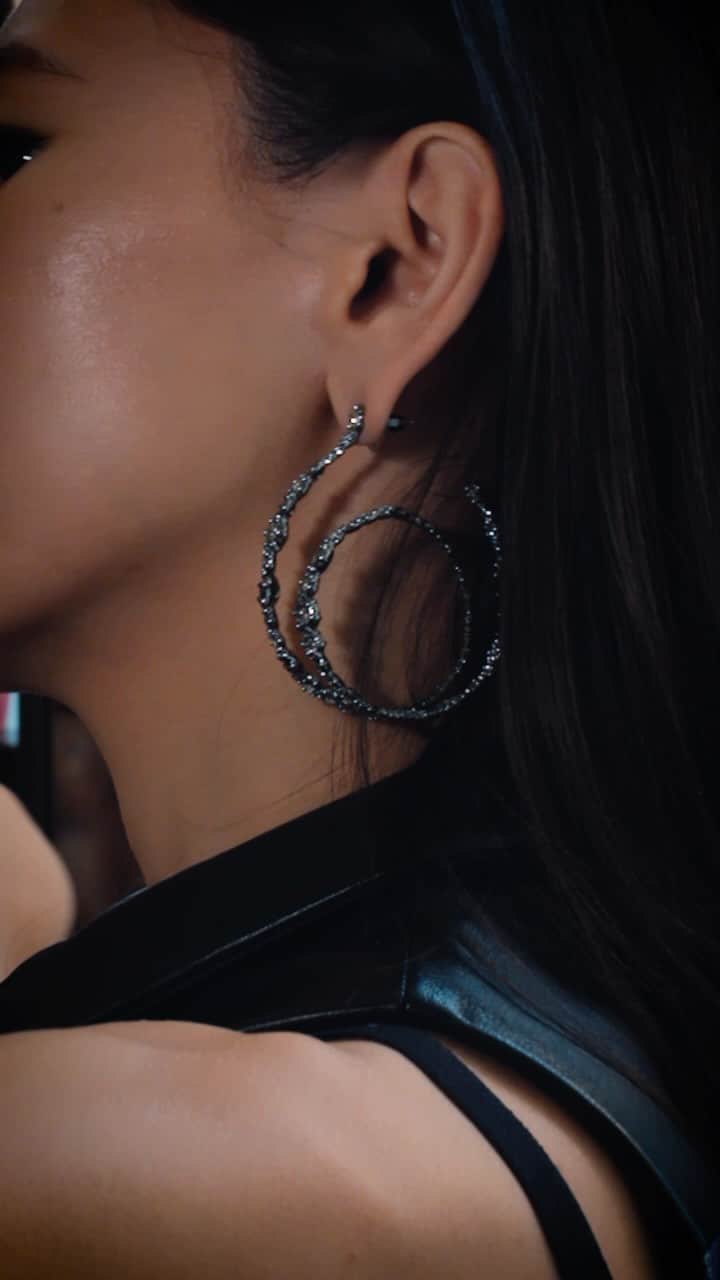 アレクシスビッターのインスタグラム：「Catchin’ looks」