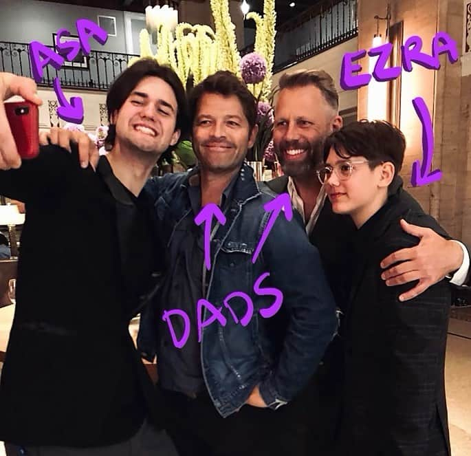 ミーシャ・コリンズさんのインスタグラム写真 - (ミーシャ・コリンズInstagram)「My oldest friend, @dariusmarder, lost his son, Ezra, to a long and terrible disease two years ago. Ezra’s older brother, @asamarder, was angry and heartbroken and seemed to be questioning everything, but he’s putting the pieces back together in the most beautiful way.  His album, “As Beloved,” is a love letter to the sweetest boy in the world, Ezra. In hospice, Ezra made us all promise to honor his life by bringing light into the world with our lives. Asa’s album shines bright with sorrow and hope and love all at once. (There’s even a song Ezra wrote and sang on here.) Please listen. I have it on loop right now.   https://linktr.ee/a.m.rodio   LINK IN BIO」11月29日 3時37分 - misha