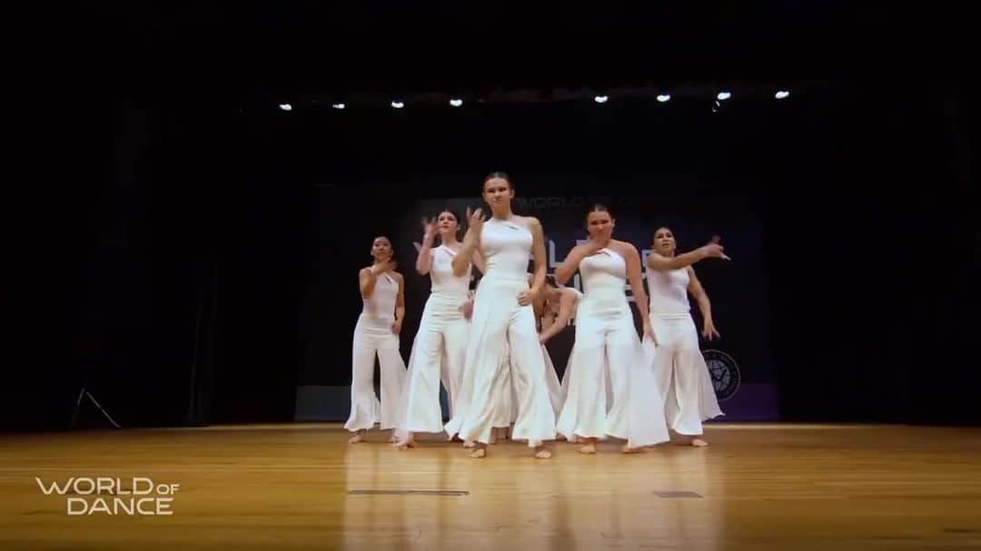 World of Danceのインスタグラム：「A powerful piece from our 1st place Boston junior division winners @multidanseenergie ♾️✨  #worldofdance #wod #wodbos23」
