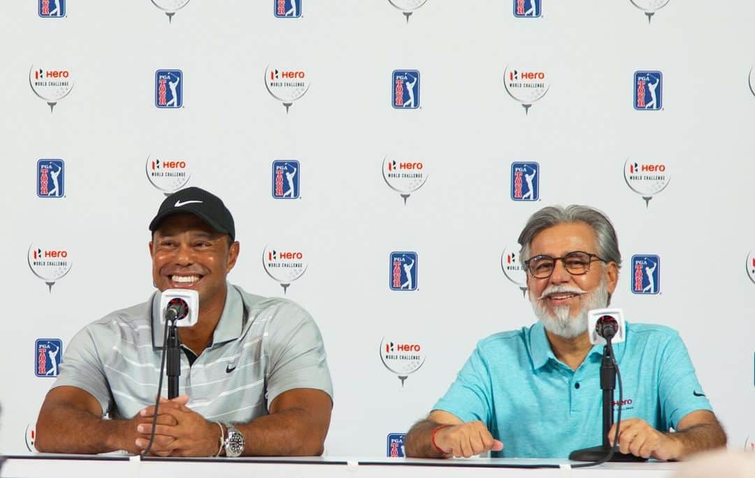 タイガー・ウッズのインスタグラム：「Grateful to reunite with my friend Dr. Munjal at the #HeroWorldChallenge in Albany. Our partnership with @heromotocorp has been truly special, and we're thankful for your unwavering support with the increased purse size, making this event even more thrilling.」