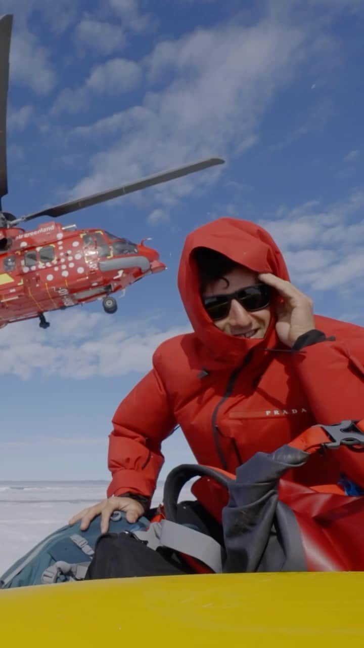 プラダのインスタグラム：「Prada Linea Rossa has teamed up with Red Bull athlete Aniol Serrasolses, who challenges the limits of his discipline by descending a 20-meter high ice waterfall in a kayak, part of an unparalleled 11-kilometer expedition into the heart of the Arctic. A video documents the record-setting journey through narrow caves via the turbulent, icy river, with material innovations helping Aniol endure such harsh surroundings.  Discover more via link in bio.    @redbull @aniolserrasolses  #RedBull #PradaLineaRossa #Prada」