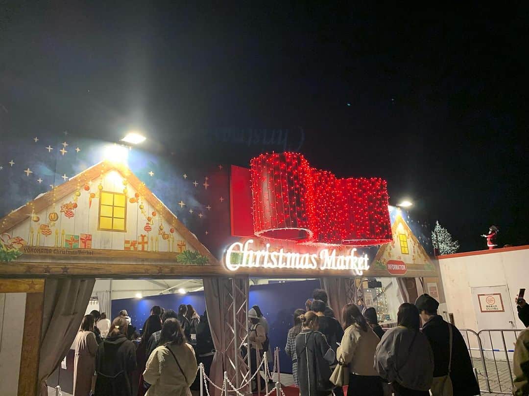 忍成修吾のインスタグラム：「#christmas market」