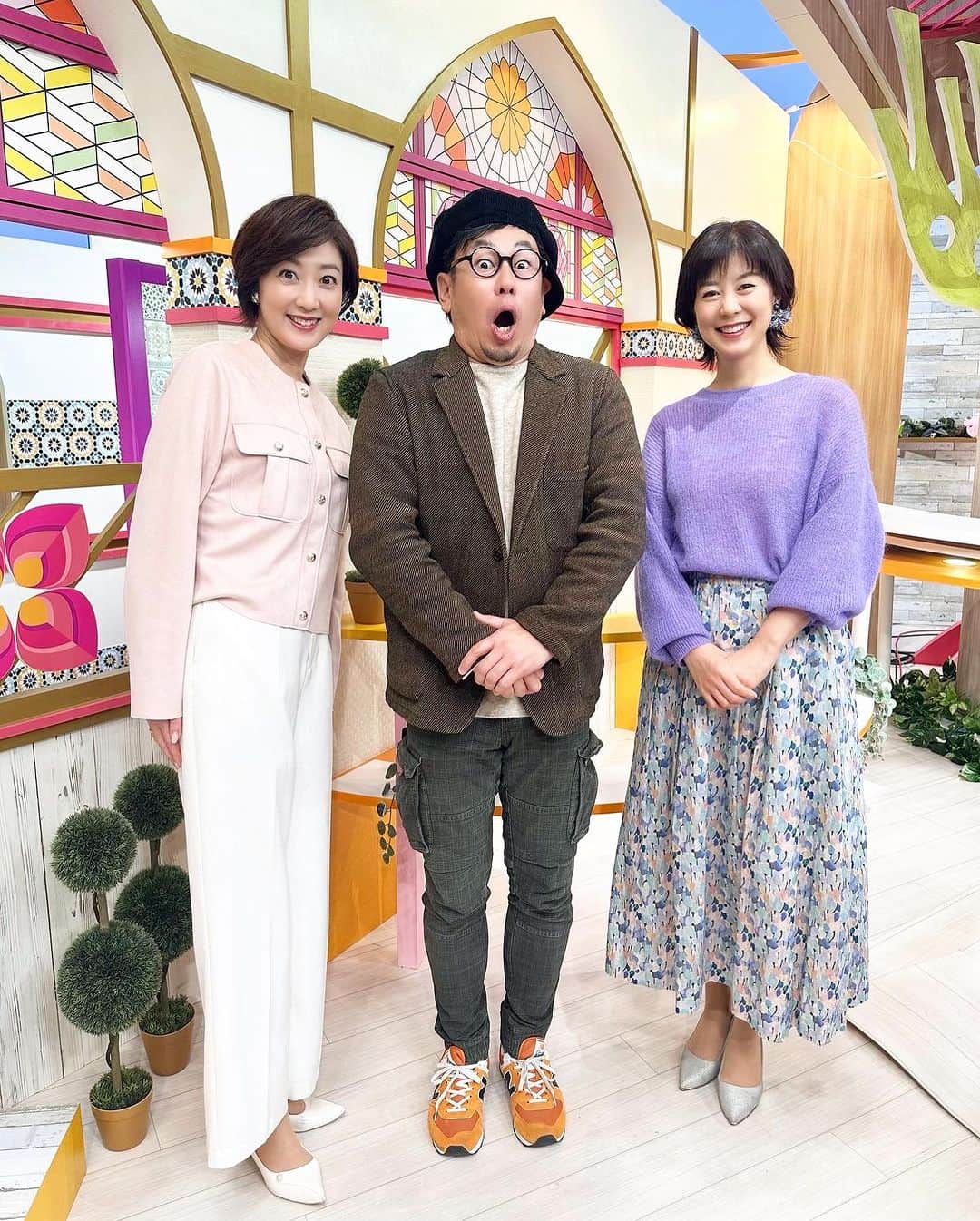 池尻和佳子のインスタグラム：「麻里子さんがショートカットでイメチェンの日。夜はトコワカスタッフで美味しい時間を堪能しました‼︎」