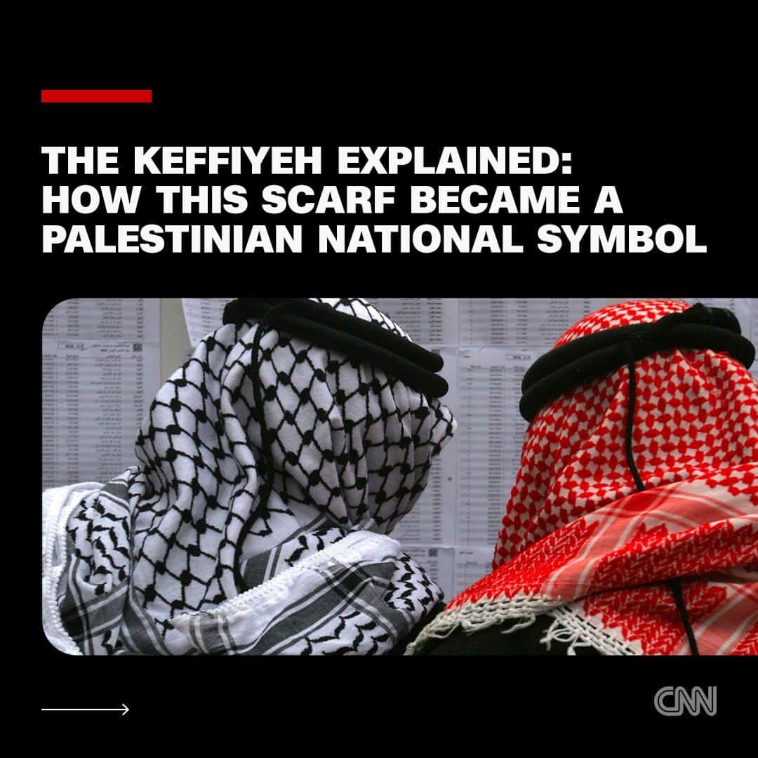CNNのインスタグラム：「At pro-Palestinian protests across the world amid the Israel-Hamas war, demonstrators have sported keffiyehs around their necks or used them to cover their faces.  Originally worn by shepherds and nomadic farmers, this traditional scarf "has become an iconic piece of clothing globally worn by anti-colonialist revolutionaries, activists, and the like, while still worn in the traditional headwear fashion by elders and farmers," said Majeed Malhas, a Palestinian-Canadian journalist and PhD candidate in anthropology at the University of Toronto.  Read more about the keffiyeh at the link in our bio.  📸: Lior Mizrahi/Getty Images」