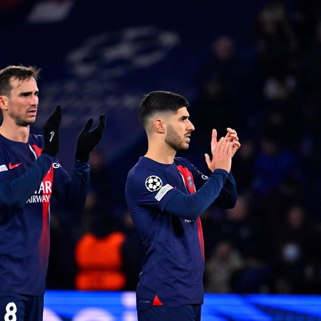 マルコ・アセンシオさんのインスタグラム写真 - (マルコ・アセンシオInstagram)「Feliz de estar de vuelta con el equipo después de un largo tiempo!!💫💪🏽 @psg Merci pour votre soutien! ❤️💙」11月29日 8時17分 - marcoasensio10