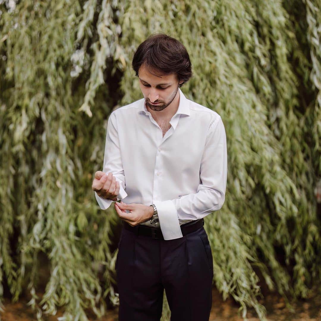 フェデリカ・テスタのインスタグラム：「Buon compleanno all’uomo che amo con cui condivido le mie radici, le mie speranze e i miei orizzonti. Tantissimi auguri a mio marito, ogni giorno condiviso con te  è un regalo❤️ @mattecorradi ti amo tantissimo 💫」