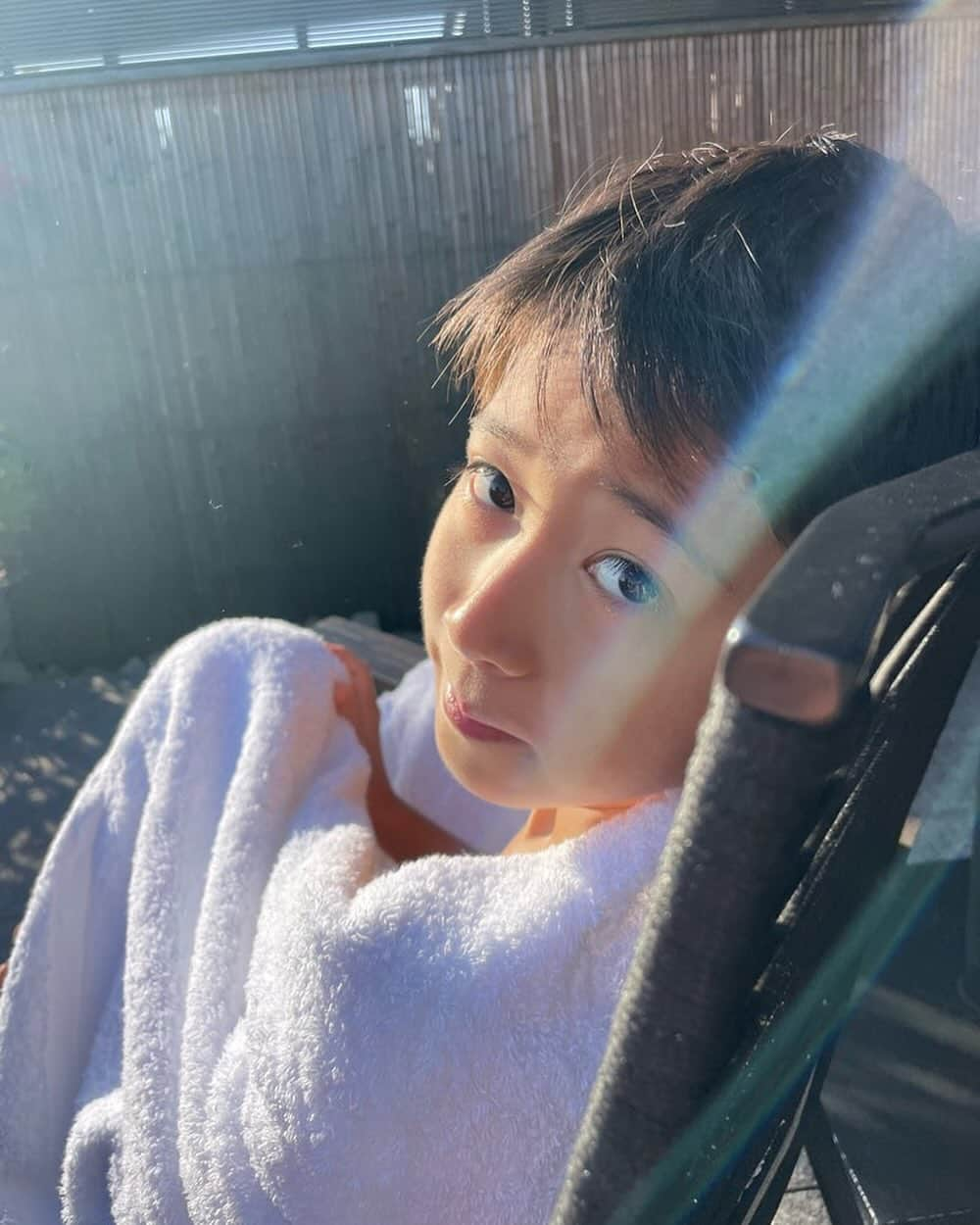 市川海老蔵 （11代目）さんのインスタグラム写真 - (市川海老蔵 （11代目）Instagram)「* Got out of the pool and went into sauna, then a bit of fresh air. I did work out too haha…  プールでてサウナも入り、  ちと がいきよく。  私はトレーニングもしました笑笑、  #市川團十郎白猿 #市川海老蔵 #海老蔵  #市川新之助 #成田屋 #歌舞伎 #成長記録 #子育てぐらむ #子供のいる暮らし #子どものいる暮らし #子育て日記 #三千世界 #children #childphotography #daughter #son #ABKAI #ABMORI #ebizoichikawa #ebizo #kabuki #thunderparty #theater #theaterarts #actor #japan #classic」11月29日 9時27分 - ebizoichikawa.ebizoichikawa