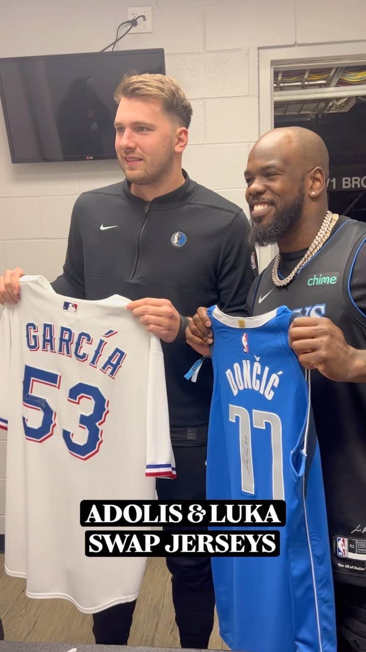 テキサス・レンジャーズのインスタグラム：「The champ is here 🏆 ⚾️ #MFFL」