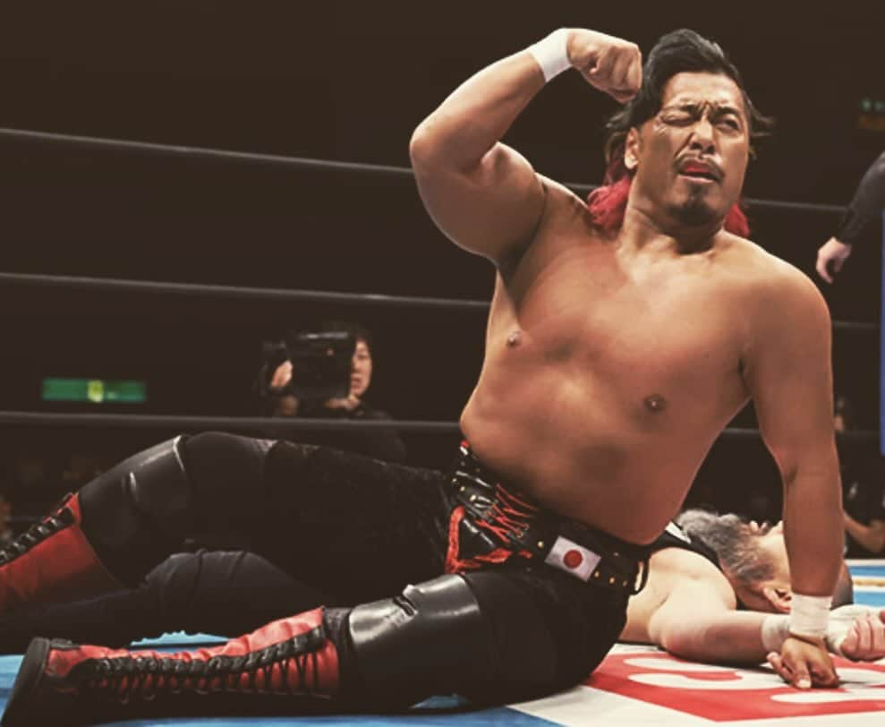 鷹木信悟のインスタグラム：「第一試合からパンピングボンバー💪 #pumpingbomber #njpw #prowrestling」