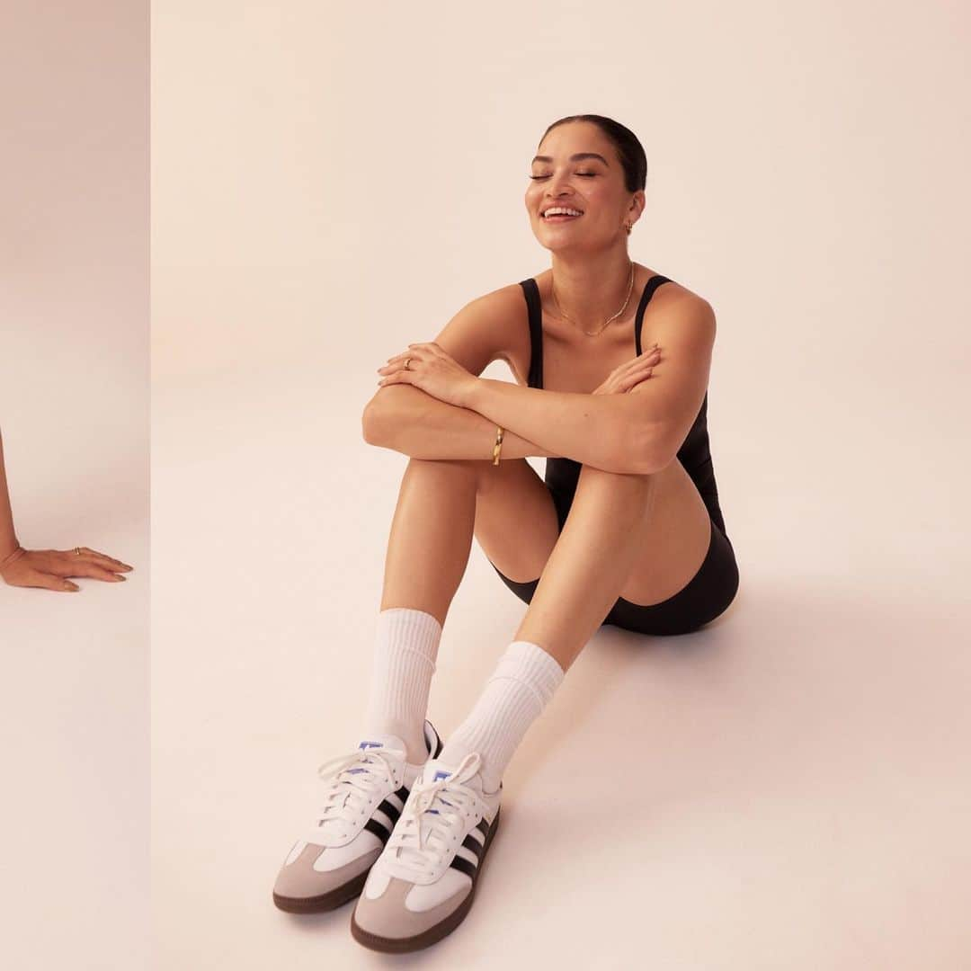 STYLERUNNERさんのインスタグラム写真 - (STYLERUNNERInstagram)「Introducing Shanina Shaik for Stylerunner    Curated For Her || Discover Shanina Shaik in the latest arrivals from Stylerunner. From toe-to-top, we’ve got your everyday covered.    Explore the edit, online & instore  @shaninamshaik  @0rennan  @_bilsn  @victoriabaron  @darenborthwick」11月29日 11時03分 - stylerunner