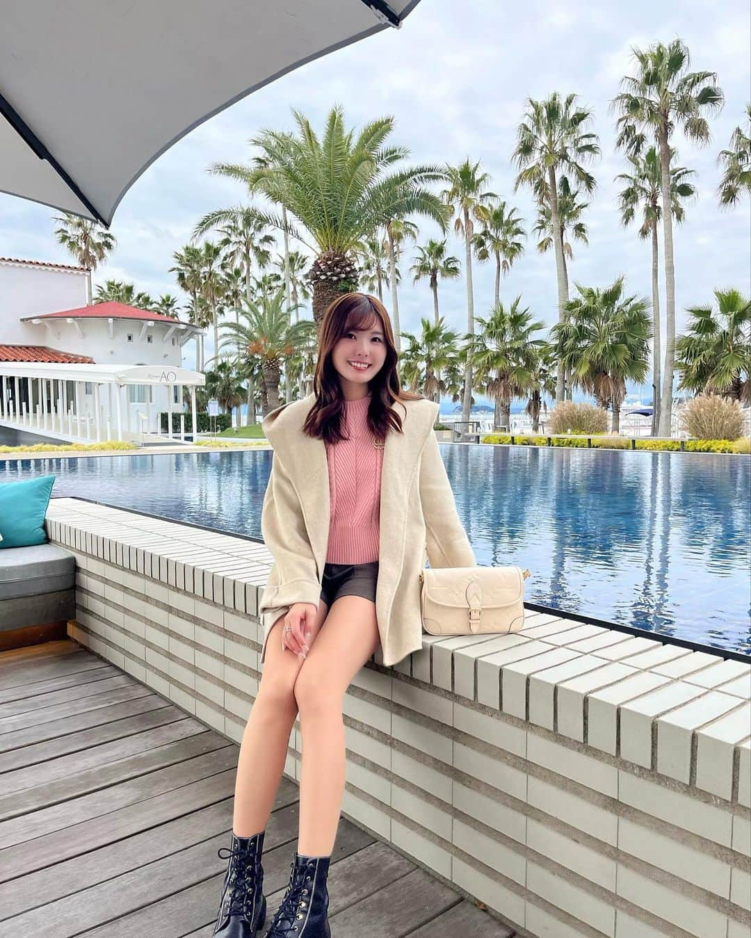 YOUKORINさんのインスタグラム写真 - (YOUKORINInstagram)「ずっと憧れてたテラスカフェ🌴 @malibufarm_zushimarina   おしゃれランチしてきた💓 ステーキもオマール海老のグラタンも 全部美味しすぎて幸せ🤍 デートや女子会にオススメすぎる！  📍 〒249-0008 神奈川県逗子市小坪５丁目２３−９  #逗子#逗子カフェ#リビエラ逗子マリーナ#マリーナ#関東#神奈川#神奈川カフェ#zushi#zushibeach#関東カフェ#マリブファーム逗子マリーナ」11月29日 11時29分 - xxy0uc0riinxx