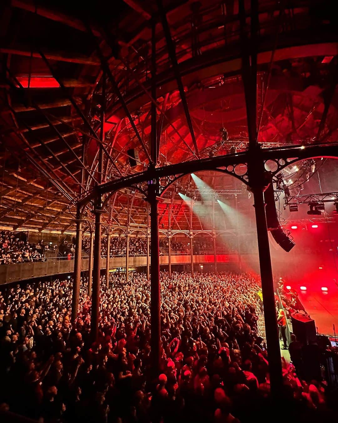 BABYMETALさんのインスタグラム写真 - (BABYMETALInstagram)「Thank you for coming to BABYMETAL WORLD TOUR 2023 EU & UK in London Day2🇬🇧   #BABYMETAL #BABYMETALWORLDTOUR2023 #LONDON」11月29日 11時30分 - babymetal_official