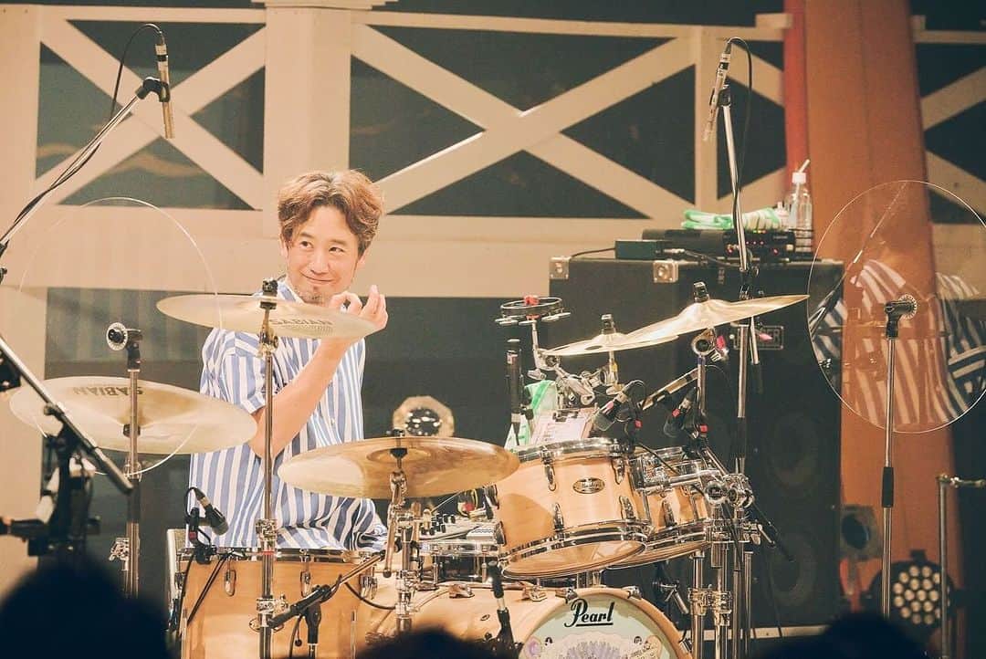 伊地知潔さんのインスタグラム写真 - (伊地知潔Instagram)「2023.11.22 @鎌倉芸術館 DAY1 Photos by @tetsuyayamakawa  #asiankungfugeneration  #アジカン #サーフブンガクカマクラ  #pearldrums  #sabiancymbals  #伊地知潔」11月29日 12時48分 - kiyoshiakg