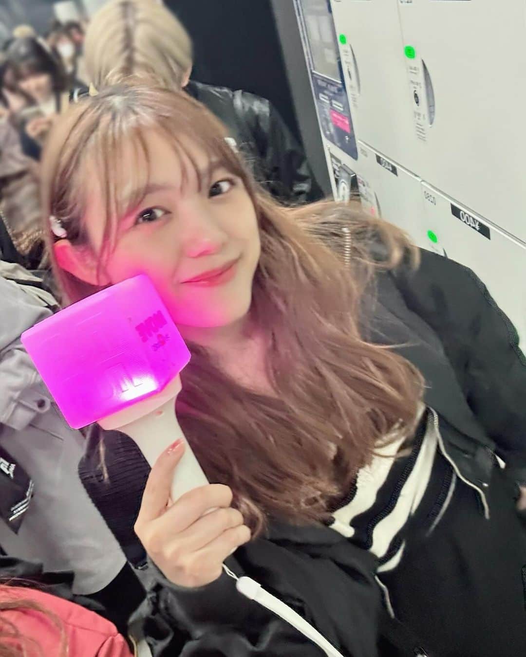 田谷菜々子さんのインスタグラム写真 - (田谷菜々子Instagram)「MAMA行ってきた🫶🏻🥹🩷 さいこーう！🥹❤️‍🔥❤️‍🔥  #mama2023」11月29日 23時04分 - nanako_taya