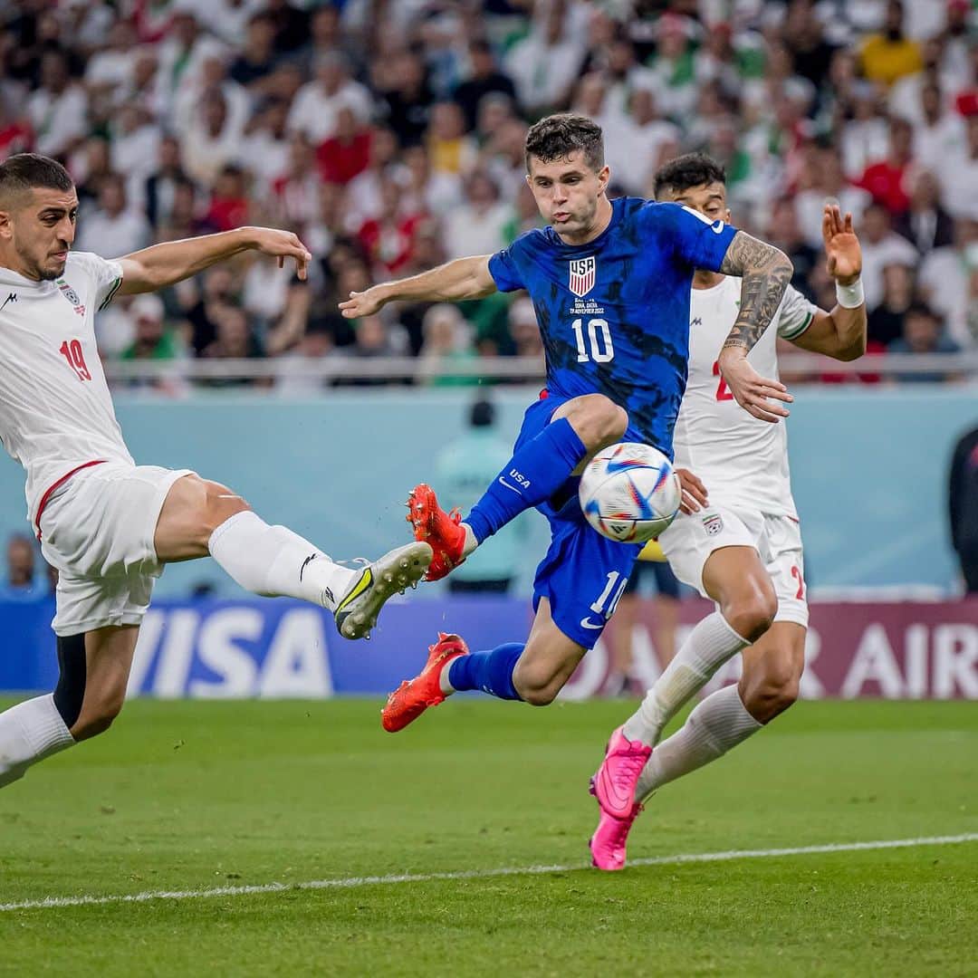 サッカー アメリカ代表チームのインスタグラム：「11.29.2022: @cmpulisic in the 38th 🇺🇸」