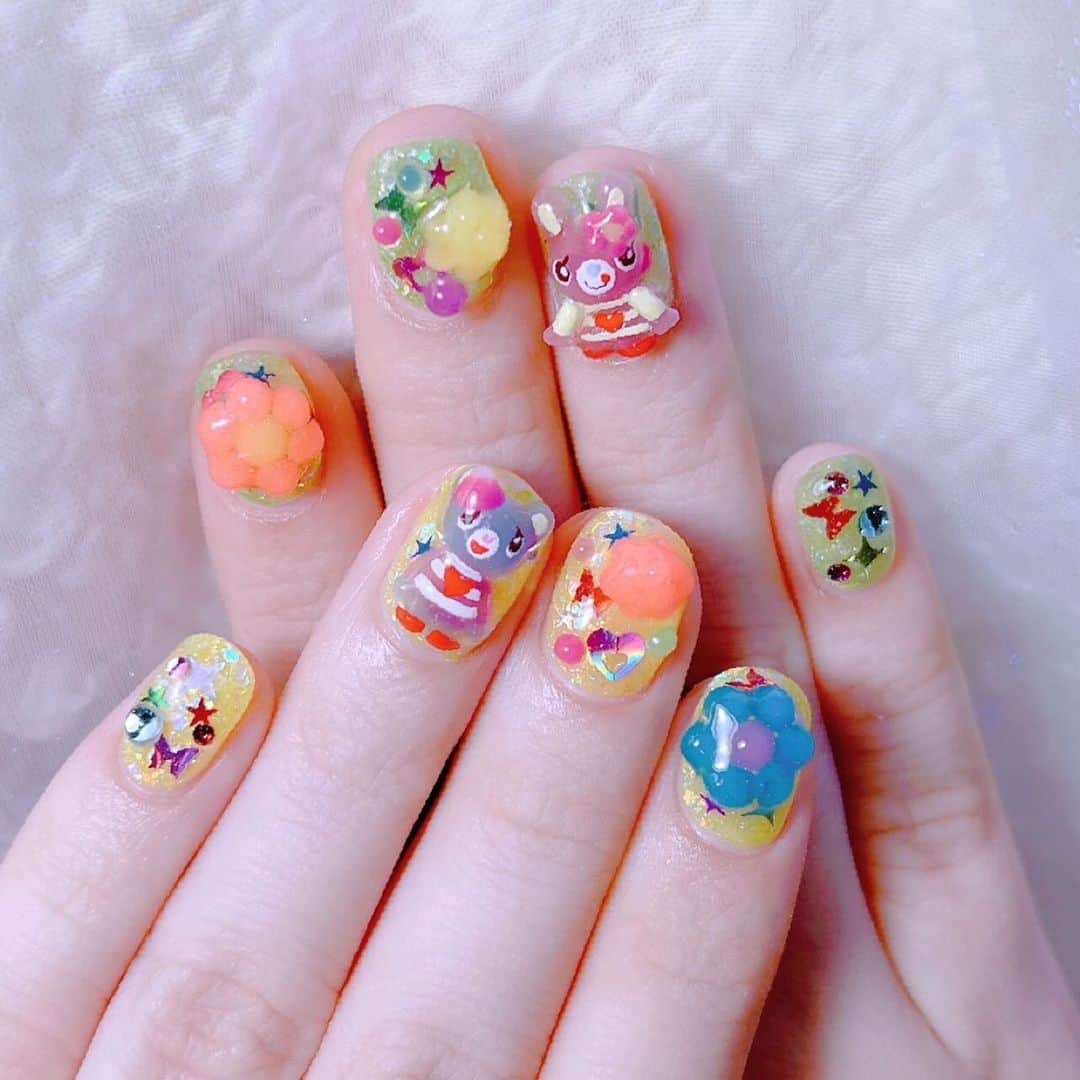 なかやまちえこさんのインスタグラム写真 - (なかやまちえこInstagram)「🆈𝟚🅺.⠀ ⠀ @kurebayashiii ちゃん⠀ ⠀ @aby_sharenail #nail #nails #nailart #ネイル #美甲 #ネイルアート  #japanesenailart #manucure #japanesenails #manicurist #gelnails #أظافر #네일아트 #미용  #เพ้นท์เล็บ #artedeuñas #เพ้นท์เล็บเจล #ジェルネイルデザイン #ネイルデザイン #nagelkunst #y2k #y2kfashion #y2knails」11月29日 23時01分 - chiekonakayama