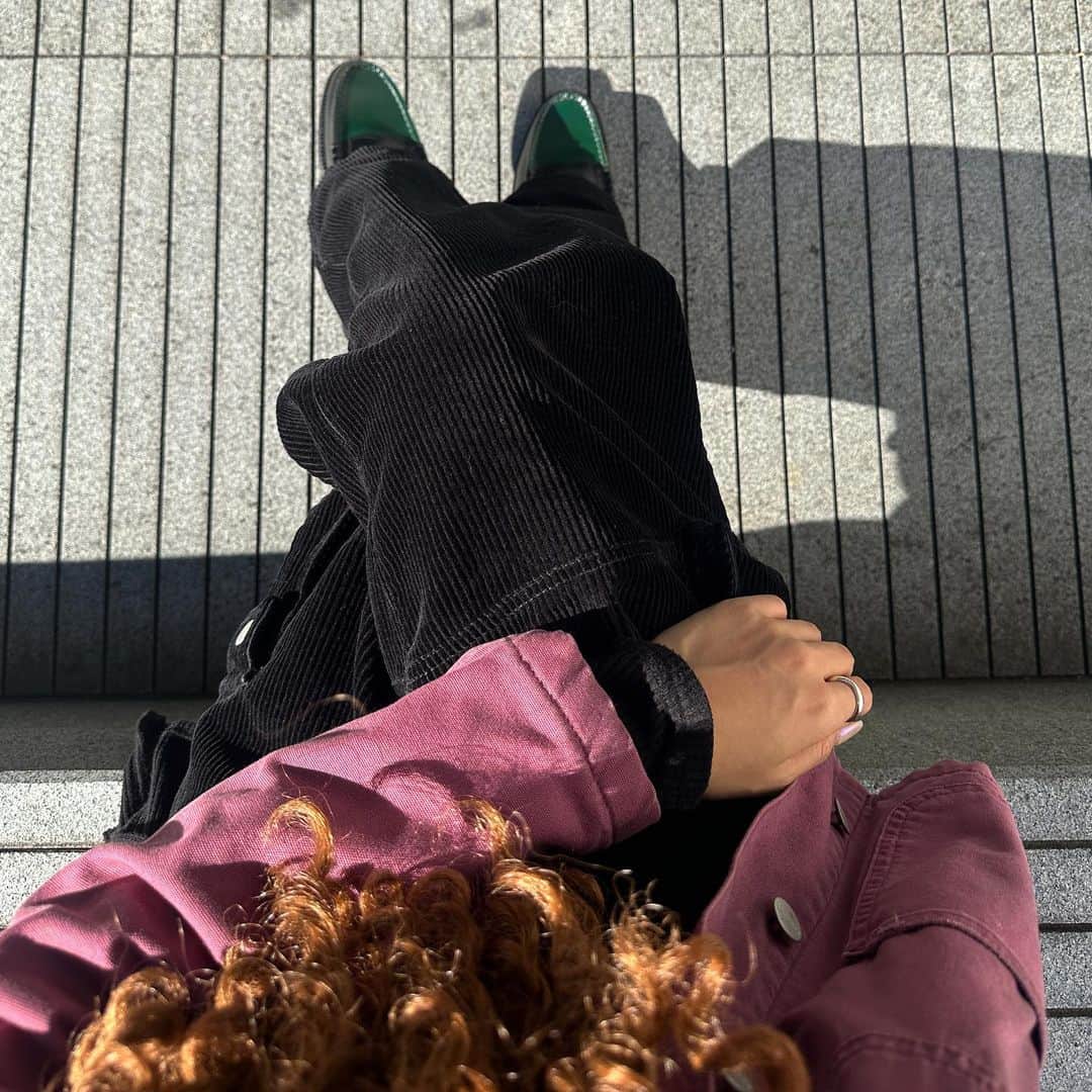 川本七海さんのインスタグラム写真 - (川本七海Instagram)「靴下を間違えた日🧦🌲」11月29日 23時12分 - namikawamoto