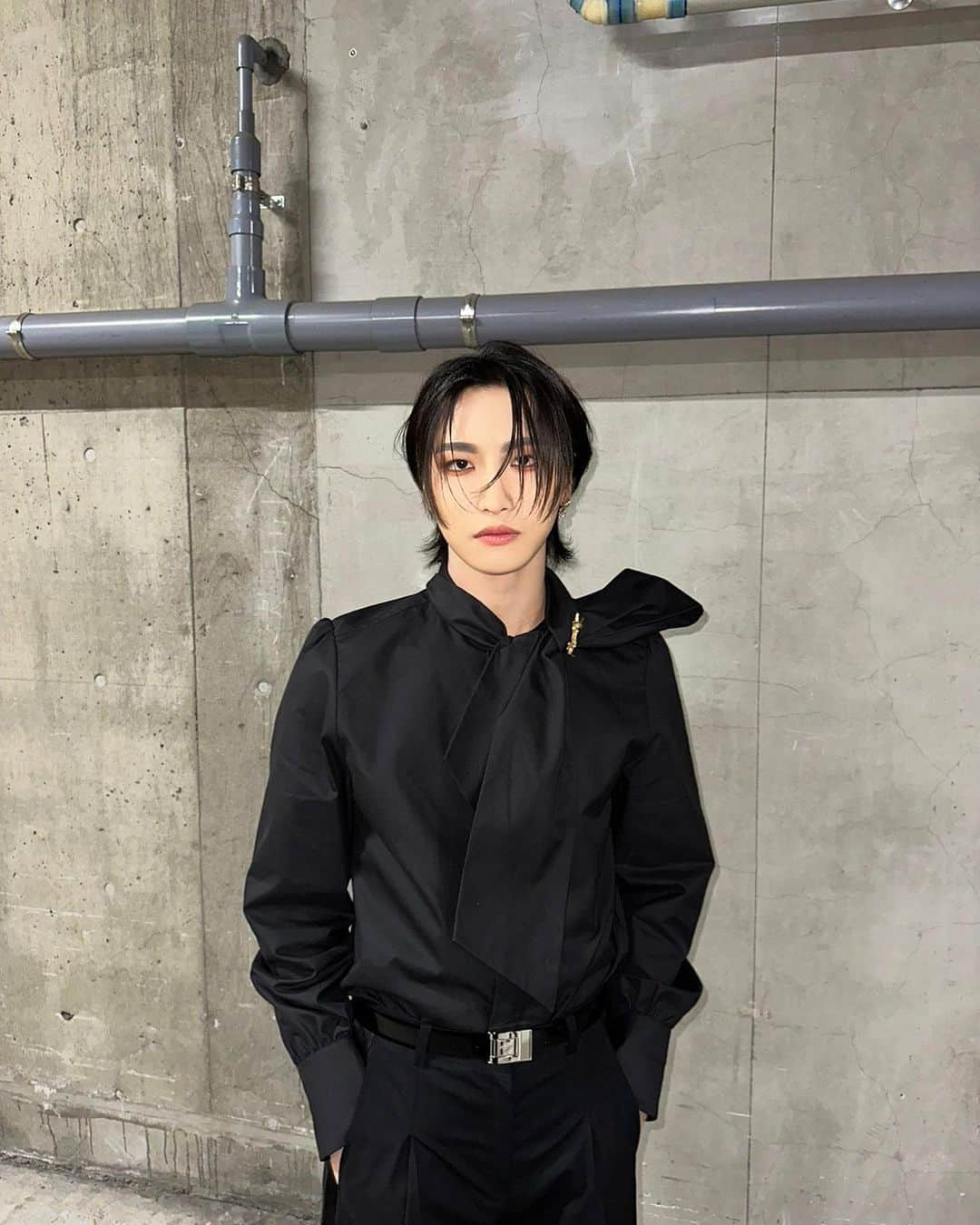 ATEEZのインスタグラム：「[#인星화그램] Thank u for everything🩶🖤  #ATEEZ #에이티즈 #SEONGHWA #성화」