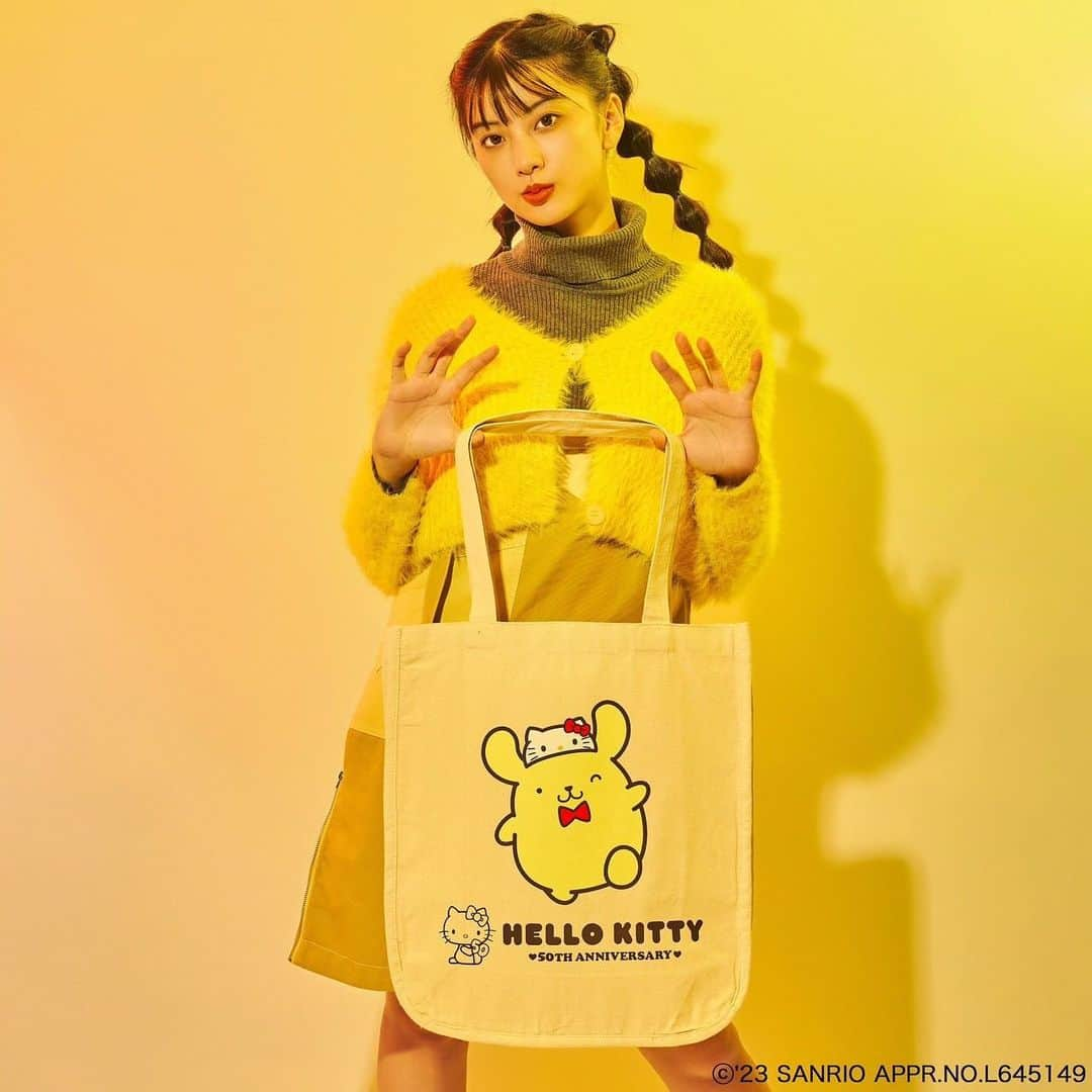 HITOMIさんのインスタグラム写真 - (HITOMIInstagram)「@poneycombtokyo 🎀💛  #PR」11月29日 15時33分 - __htm.13__