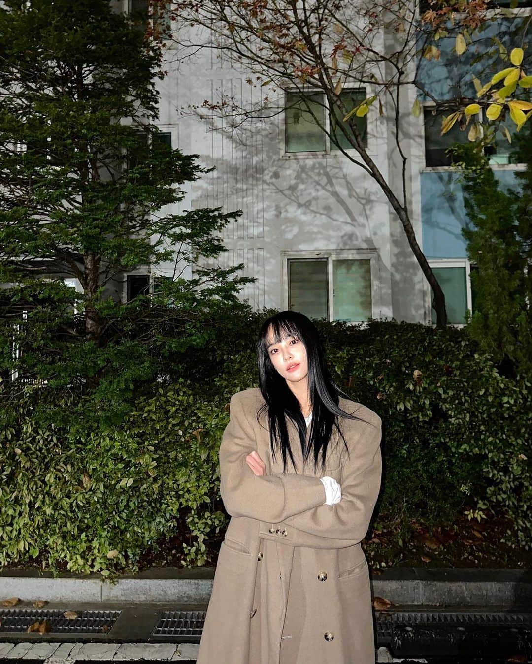 ジュヨン さんのインスタグラム写真 - (ジュヨン Instagram)「추운건 싫지만 코트는 좋아 🤎」11月29日 16時25分 - jupppal