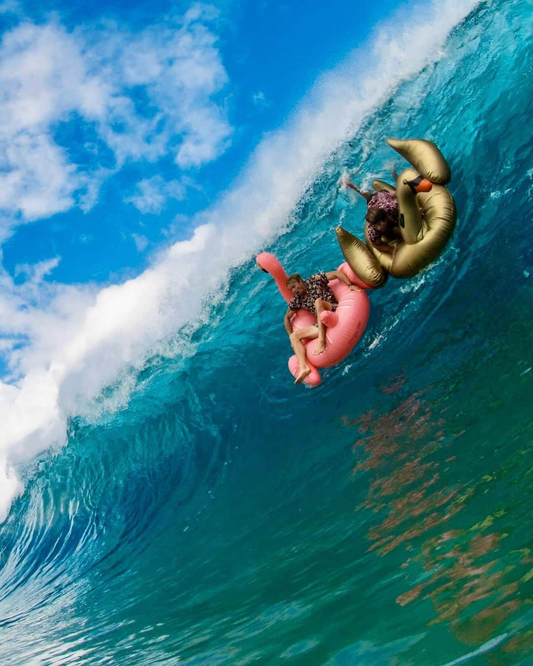 クラーク・リトルのインスタグラム：「#shorebreak #clarklittle 🆑」