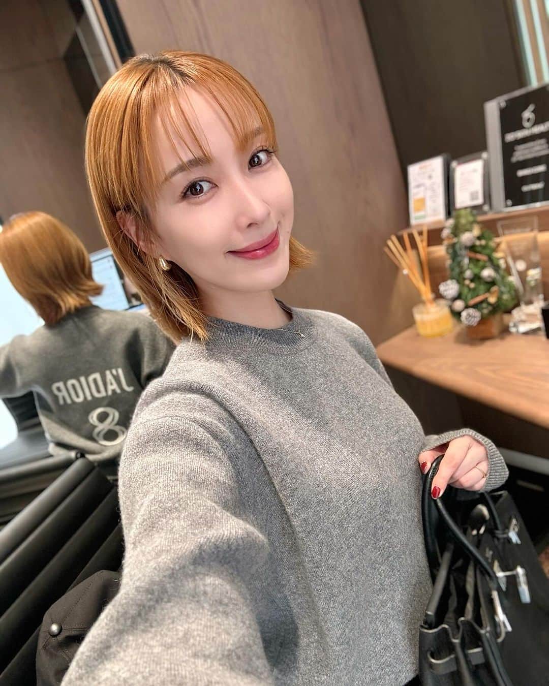 瀬戸早妃のインスタグラム：「【スワイプ２枚目閲覧注意⚠️】 こんなに美しい男性医師いる？ @dr.kida   お会いできてうれしかった🌹  いつかバチェラーに出て欲しい… 世界から恋されるんだろうな。笑  #美容 #biancaclinic銀座」