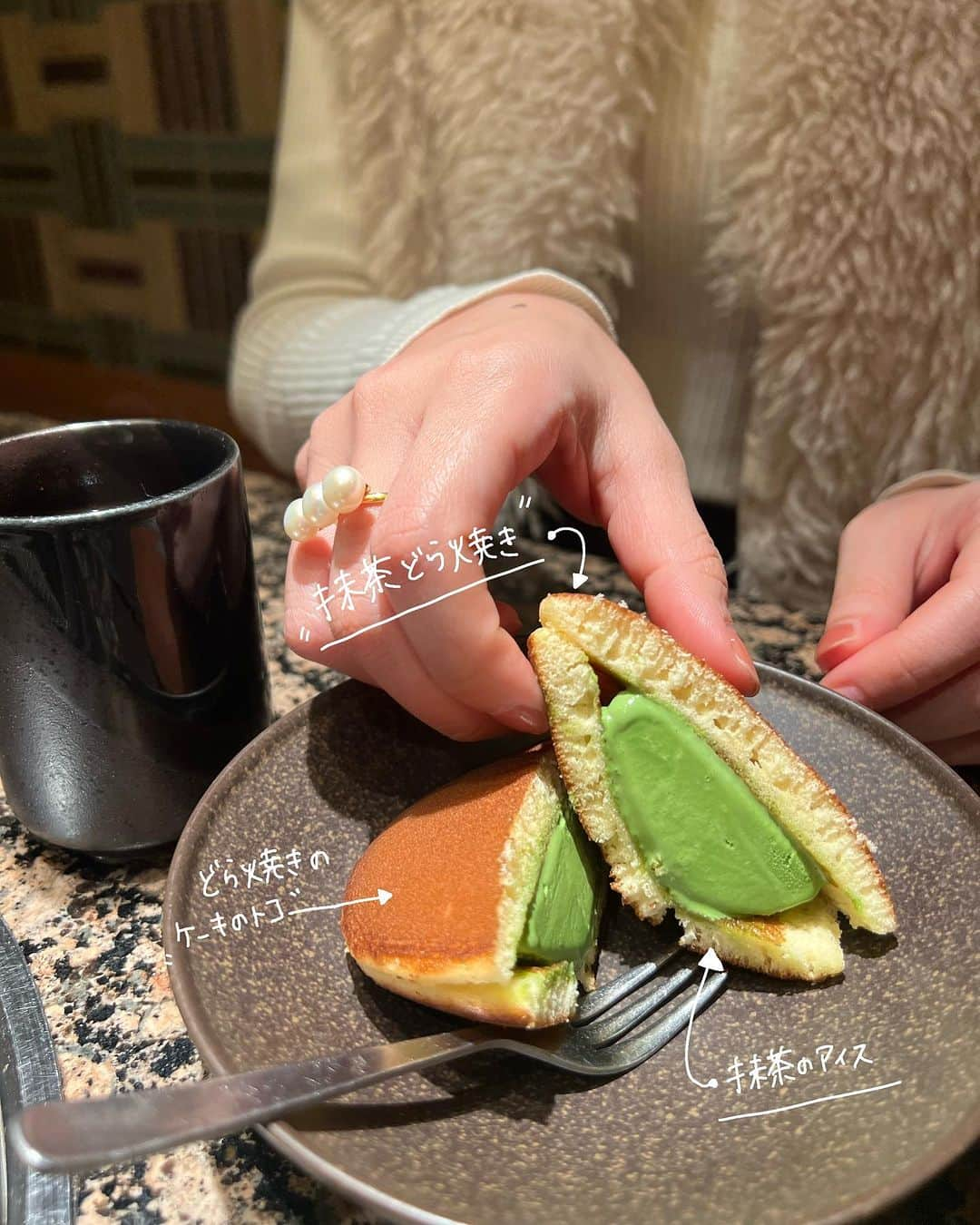 島村みやこさんのインスタグラム写真 - (島村みやこInstagram)「🍖 きょーは11月の肉の日✌️  食べログ百名店2023 うしごろ貫恵比寿本店【 @ushigoro_yakiniku 】  カップルやご友人、お仕事関係の方色んな方がいました🫶 店内は和モダンでカウンターと個室のお座敷も☺︎✨  お肉はレモンもタレもいらないくらい美味しくて 季節の松茸ご飯も最高でした🤤♡  今年上位クラスに美味しい😋  ． 記者さん風📝」11月29日 17時46分 - miyako_shimamura.official