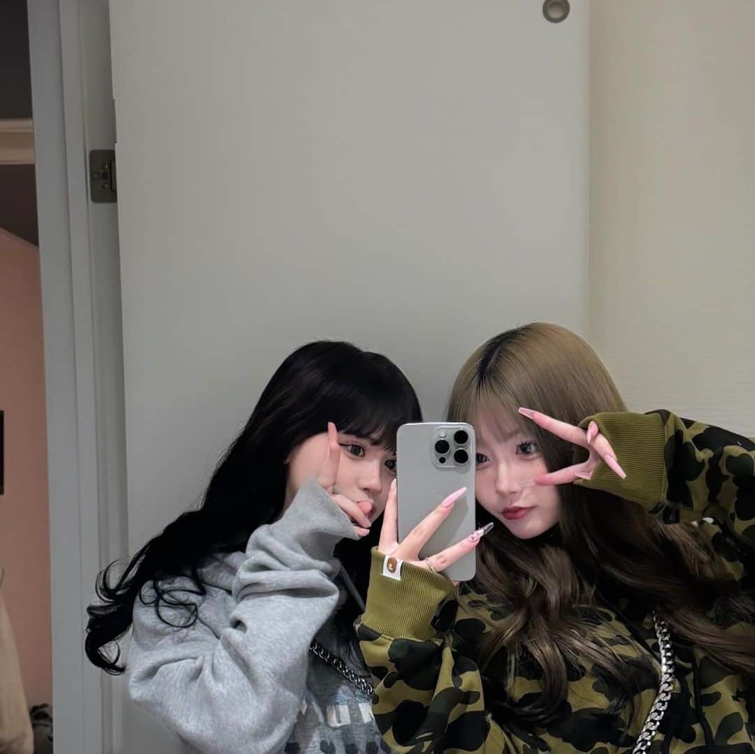 ここねのインスタグラム：「やっぱりるさんやなー🩵🩵🩵」