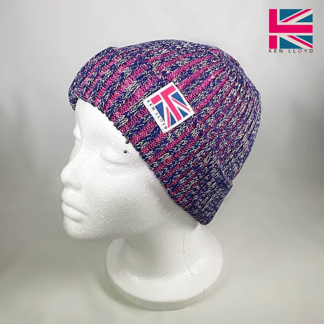 ケン・ロイドのインスタグラム：「KL Winter 2023 Item 2 - KL Original Beanie - Logo Sprinkles (受注販売アイテム)  僕もスタッフも大絶賛中のKLオリジナルのニットキャップ！ KLロゴをイメージした3色を組み合わせ、可愛らしいビーニーを作りました。 柔らかさ、フィット感等にこだわり、糸の素材や形など帽子の専門家と相談しながら制作したアイテムです！  *受付期間は11月30日～12月6日です。  KL Winter 2023 Item 2 - KL Original Beanie - Logo Sprinkles (Pre-order item)  Specifically crafted for the KL Winter 2023 Collection and inspired by the KL logo colors of blue, pink, and cream, this carefully created beanie is comfortable, warm and stylish!  All hail the new king of beanies. Let it reign on your head!  *Pre-order period: 11/30 - 12/6」