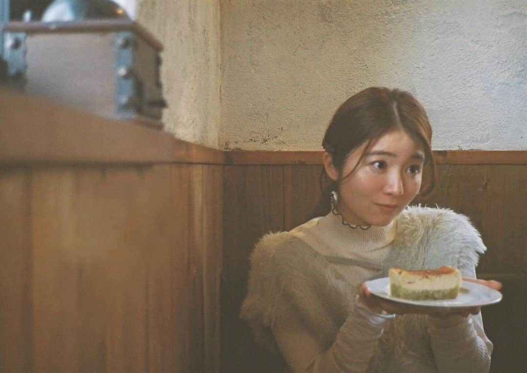 杏沙子さんのインスタグラム写真 - (杏沙子Instagram)「チーズケーキがおいしい季節、ね。」11月29日 18時58分 - asako.ssw