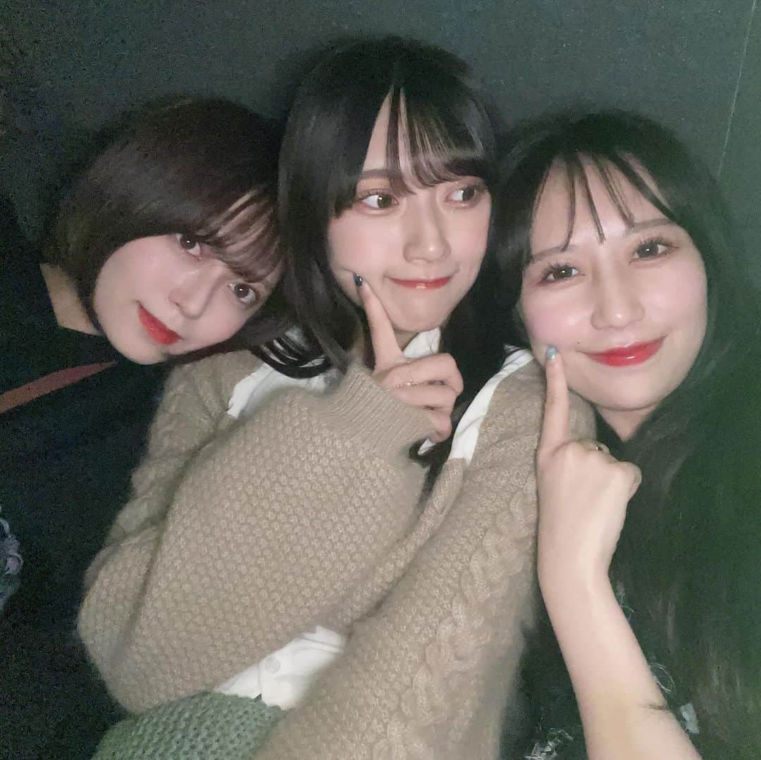 岩花詩乃さんのインスタグラム写真 - (岩花詩乃Instagram)「ちょっと前だけど、まりな、はるかと焼肉食べに行った‪︎‬ ‪︎☺︎  大好きな2人と美味しいご飯が食べれて幸せだった🫶  #東京グルメ#東京#焼肉」11月29日 19時09分 - iwahanashino0401
