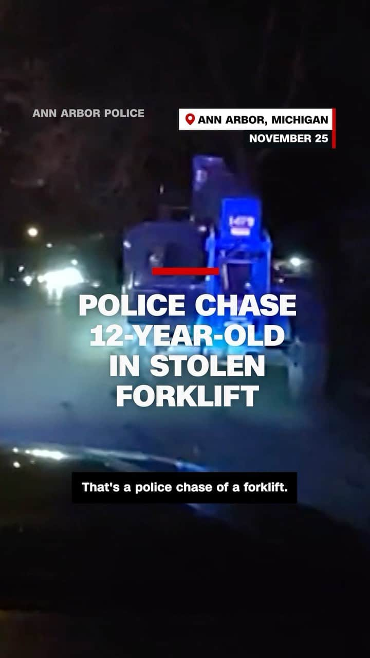 CNNのインスタグラム：「Police in Ann Arbor, Michigan, were led on an hour-long chase of a stolen forklift they say was being driven by a 12-year-old.」