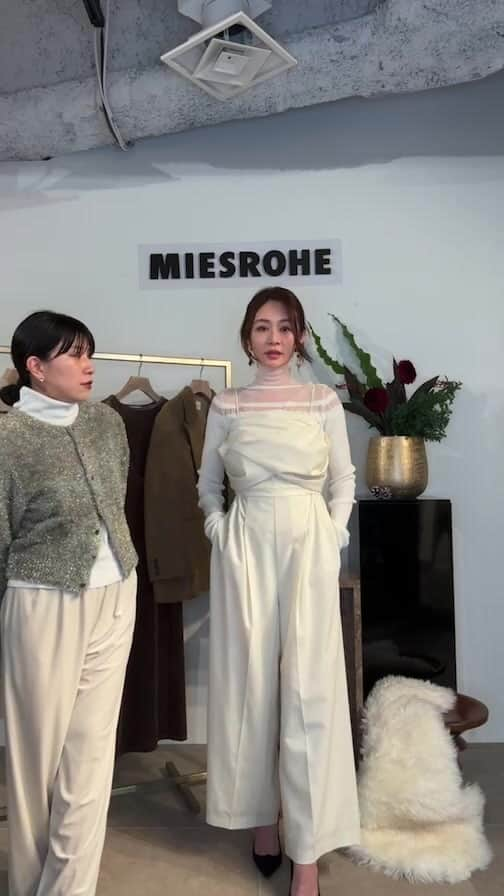 Reikaのインスタグラム：「冬服コーデ　with Miesrohe コラボ」