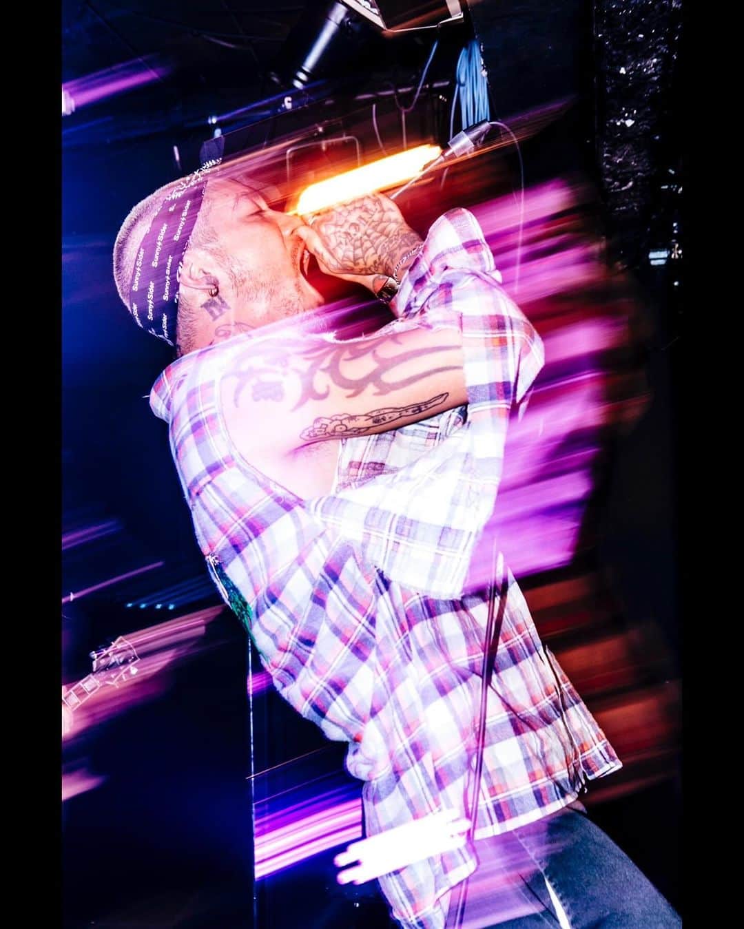 The BONEZさんのインスタグラム写真 - (The BONEZInstagram)「The BONEZ 10th Anniversary Tour  "47 AREAS”後半戦 37本目！！ 前橋 DYVER  Thank you SOLD OUT！！！！ photo by @ysz.photo」11月29日 19時42分 - the____bonez