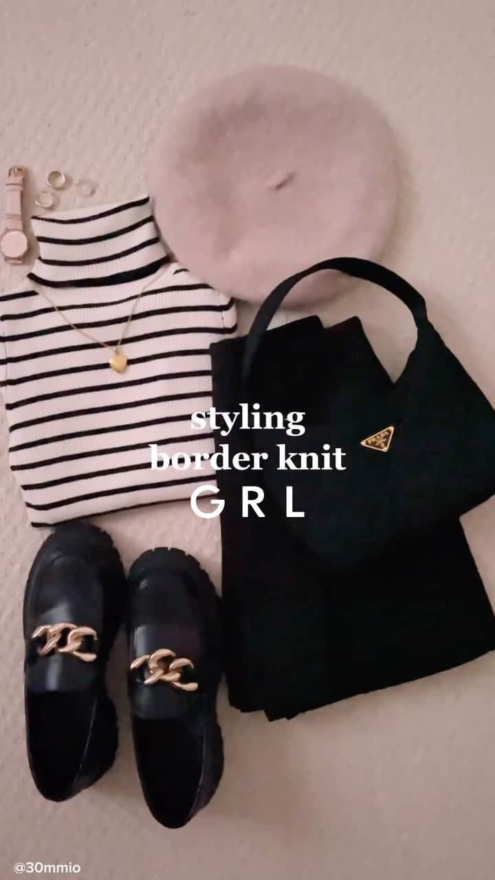 のインスタグラム：「GRLボーダーニットを紹介するよ💕  タートルネックリブニットトップス［k9293d］  厚底チェーンレザーローファー［zr848］  #ニット #トップス #ニットコーデ #ローファー #ボーダー #outfit #ootd #girl #girls #fashion #coordinate #followme #オフショット #コーデ #コーディネート #grl #グレイル #プチプラ #ファストファッション #通販 #通販サイト #プチプラコーデ #ファッション #可愛い #かわいい #cute #grl購入品 #grlコーデ #グレイル購入品 #グレイルコーデ」