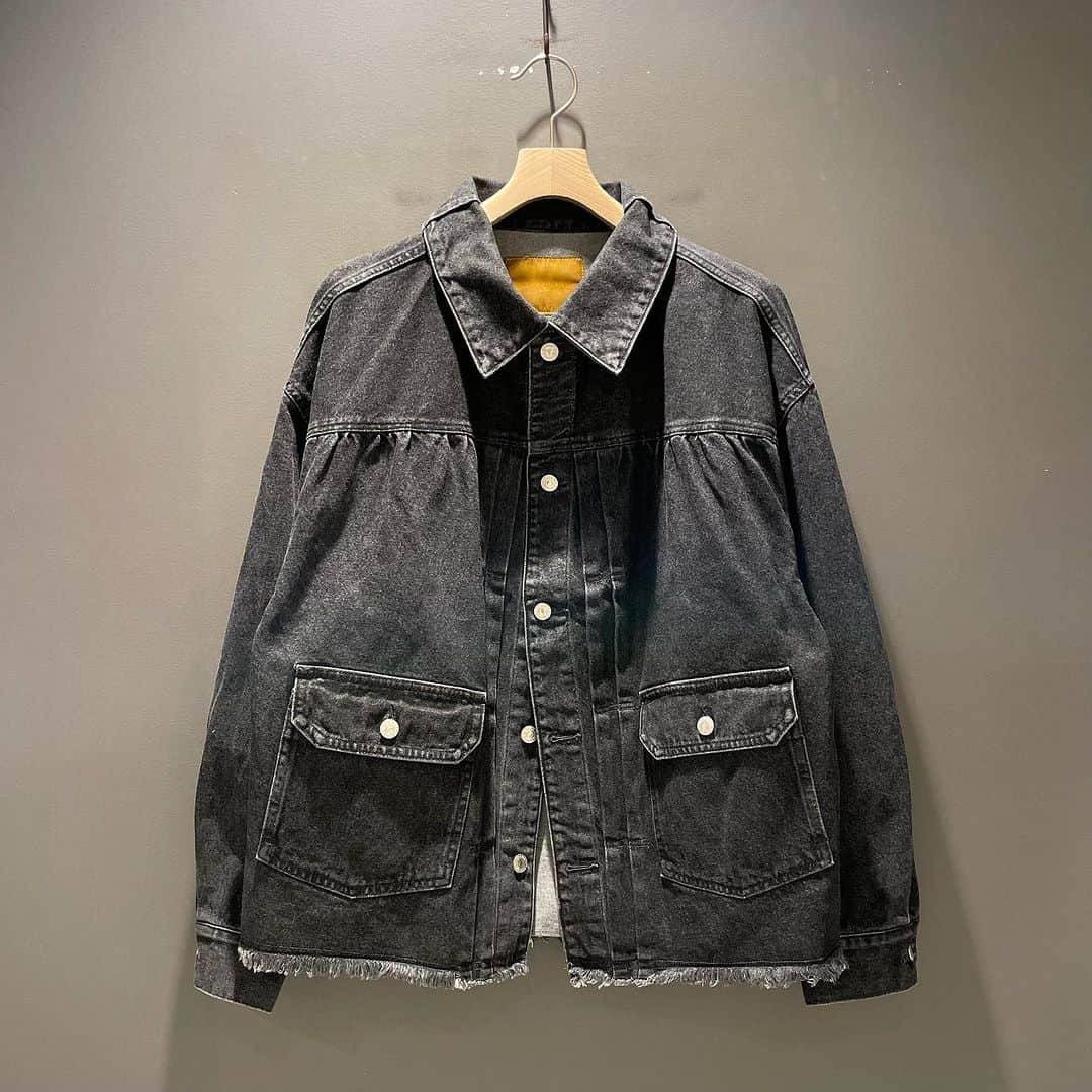 BEAMS JAPANのインスタグラム：「＜NEONSIGN＞ Mens Cutaway front Denim jacket -Used- ¥51,700-(inc.tax) Item No.11-18-1599 BEAMS JAPAN 2F ☎︎03-5368-7317 @beams_japan #neonsign #beams #beamsjapan #beamsjapan2nd Instagram for New Arrivals Blog for Recommended Items」