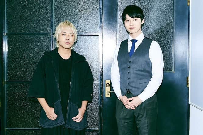 ピエール中野のインスタグラム：「• 頭脳王🧠👑とピエール中野🥁🔥  https://www.barks.jp/news/?id=1000242316」