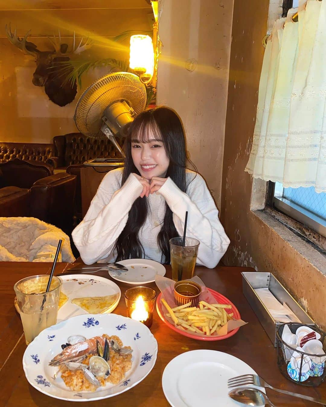 大塚萌香さんのインスタグラム写真 - (大塚萌香Instagram)「． お洒落なカフェ行ってきた🍽️ どれも美味しすぎたの~❤️  ちなみにお料理全部くるの待ちきれなくて食べかけ笑  ノーマルだけど盛れたから見て^_^  Photo by 親友ちゃん♡  ． ． ．  #都内カフェ #渋谷カフェ #カフェ巡り #iphonecamera #normal」11月29日 21時20分 - moka_otsuka