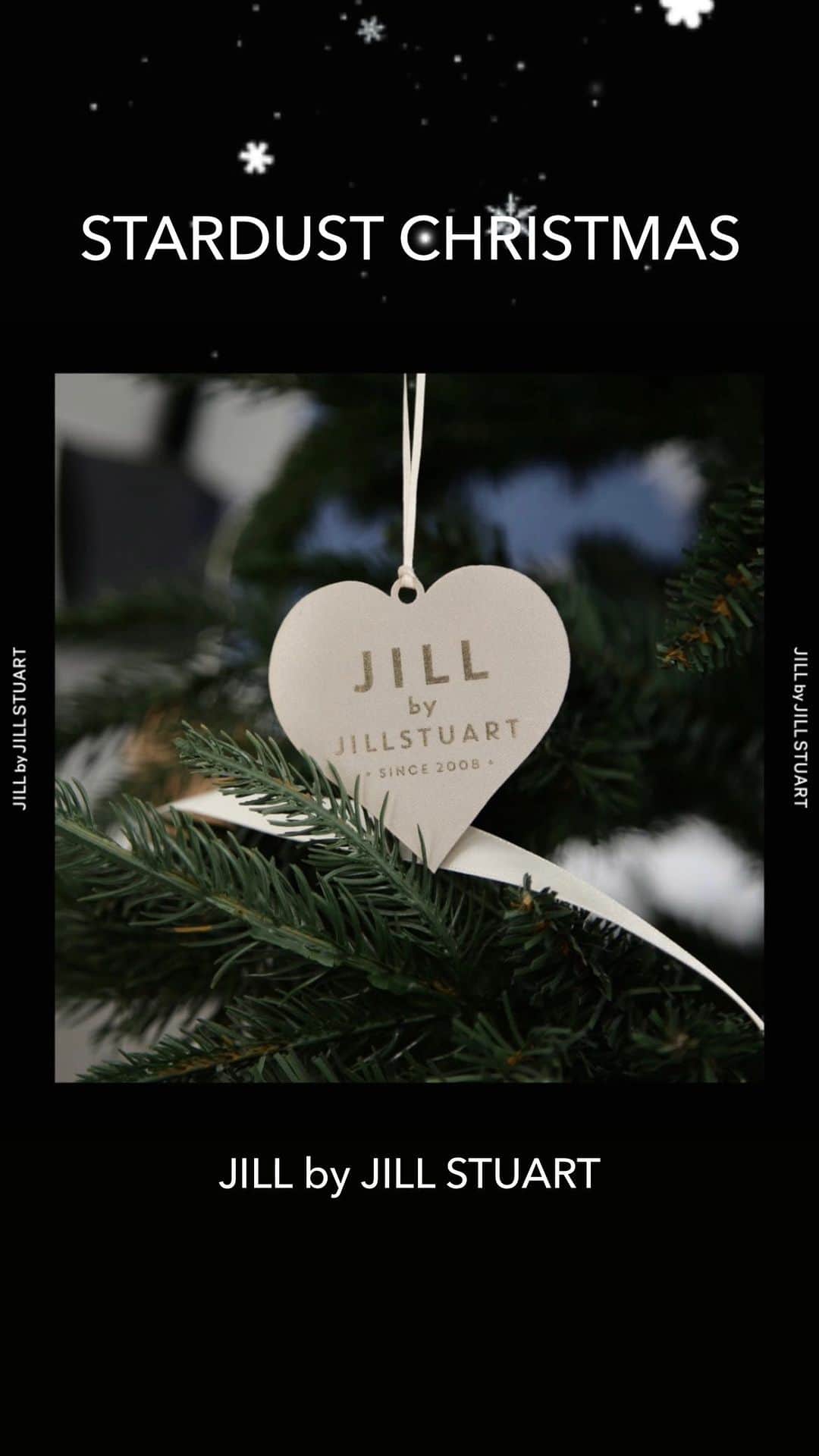 JILL by JILLSTUARTのインスタグラム：「▪️STARDUST CHRISTMAS▪️ ￣￣￣￣￣￣￣￣￣￣￣￣￣￣￣￣￣￣￣￣  待ちに待ったホリデーシーズンが到来。 JILL by JILL STUARTの15周年を記念した ホリデーコレクションは星空からインスパイアされた STAR DUST COLLECTION。 星がきらめくクリスマスを存分に楽しんで。   ￣￣￣￣￣￣￣￣￣￣￣￣￣￣￣￣￣￣￣￣￣ #ジルバイジルスチュアート #jillbyjillstuart #jillby  #2023aw #jill_23aw」