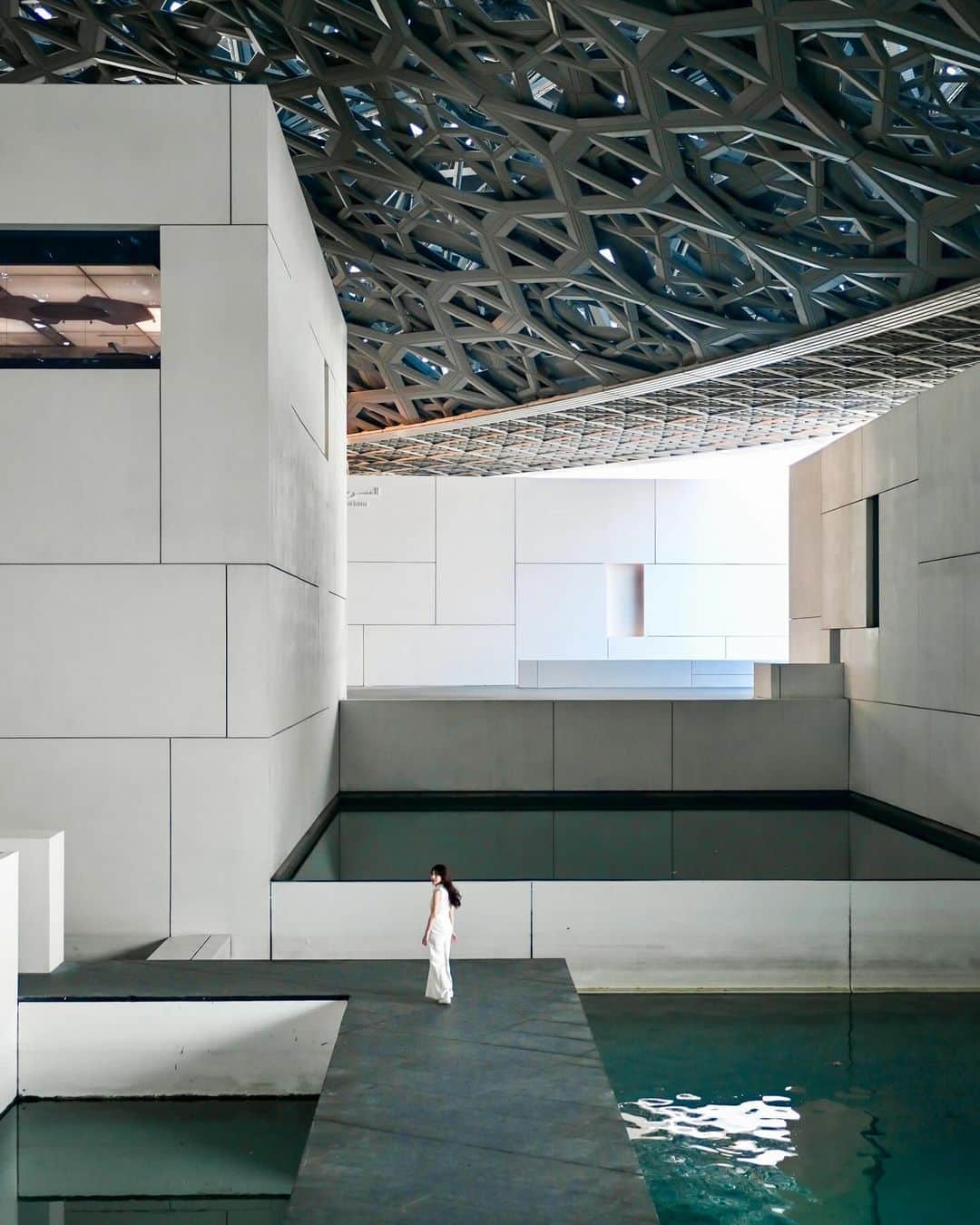 黃家怡（Bonnie C. Huang）のインスタグラム：「Louvre Abu Dhabi 🌅 #louvreabudhabi」