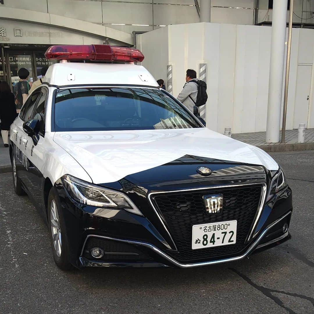 女子アナのインスタグラム：「#パトカー  #クラウン #クラウン220系 #crown #警察  #警察官 #トヨタ　 #toyota #police #policecar」