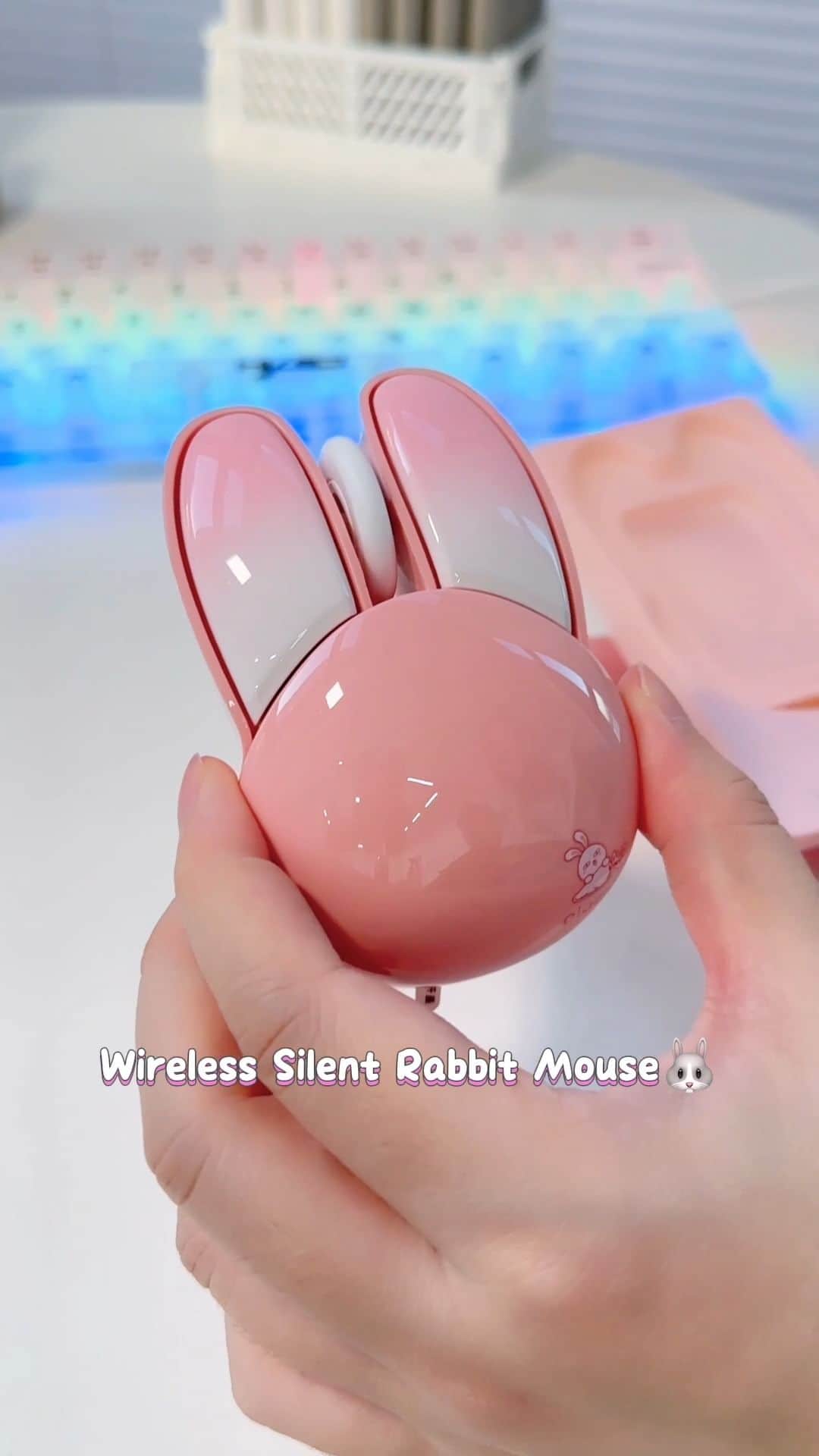 SHEINのインスタグラム：「Hopping on the trend of super cute computer accessories? 🐇💻 Meet our plug-and-play wireless rabbit mouse 🐰🖱️  🔎20954622  #SHEIN #SHEINforAll #SHEINstyle #fashion #chic #saveinstyle」