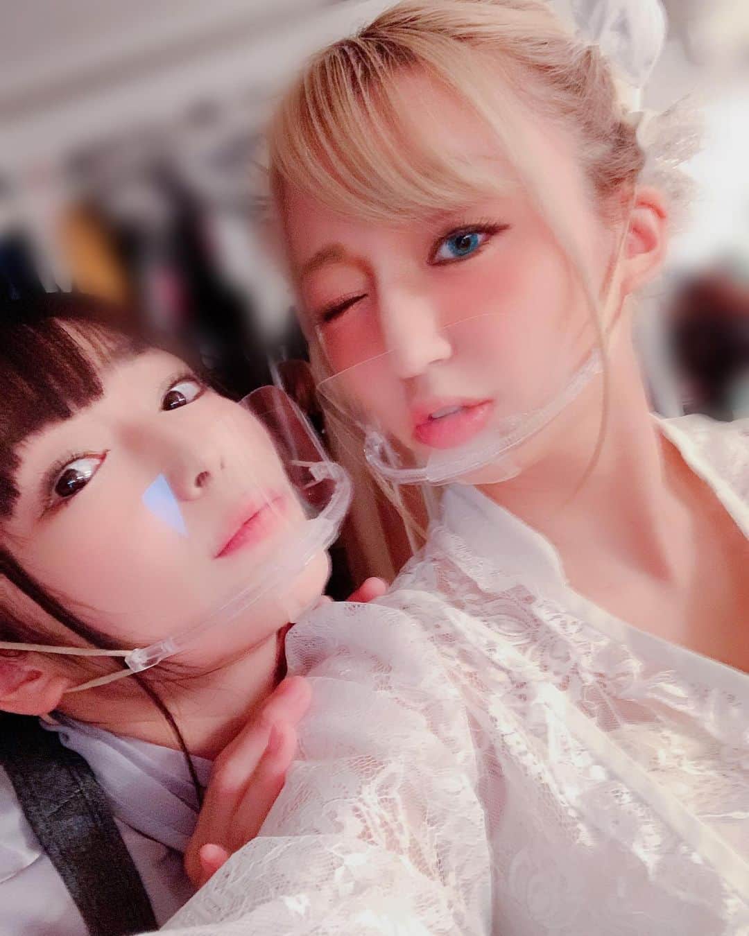 榎あづさのインスタグラム：「⚠️⚠️明日〆切⚠️⚠️  2024年3月16日(土)誕生日当日🎂  『ENOKI AZUSA BIRTHDAY LIVE 2024 〜片岡あづさって知ってる？〜』  超先行予約が明日〆切です🙇🏻‍♀️  ご予約特典は、LIVE衣装のランダムチェキ🌸🌸 衣装は3〜4種類の予定です👗 どの券種を選んでも付いてきます☺️  ゲストは、仲良しさかいかなちゃんですよ〜❣️❣️ 声優でも舞台でも共演してて、 プライベートでも長年の付き合いです✨」