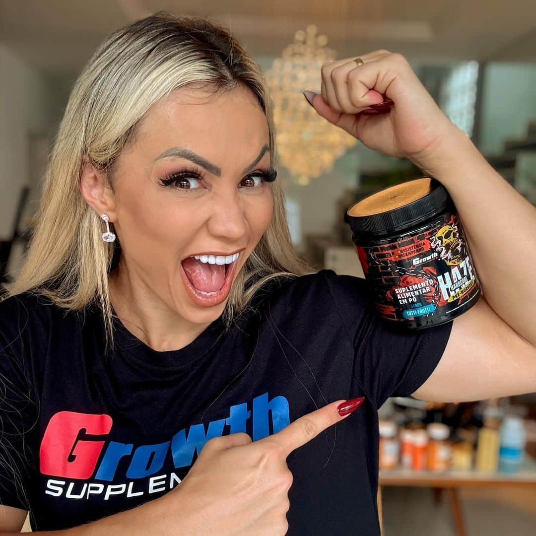 Vivi Winklerさんのインスタグラム写真 - (Vivi WinklerInstagram)「SUPLEMENTOS DIRETO DA FÁBRICA PARA SUA CASA 😍💙 @growthsupplements - 👀 preço super acessível ✅ - cupom com + descontos VIVI ✅ - chega rapidão ✅ - matéria prima de alta qualidade ✅」11月30日 7時59分 - viviwinkler