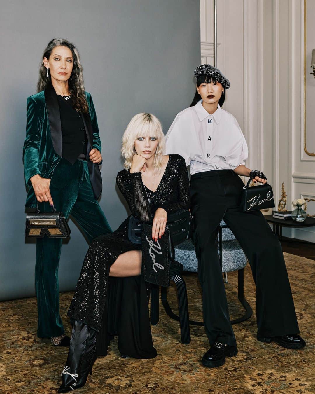 カールラガーフェルドのインスタグラム：「Triple threat: confident, classic and effortlessly cool. #KARLLAGERFELD」