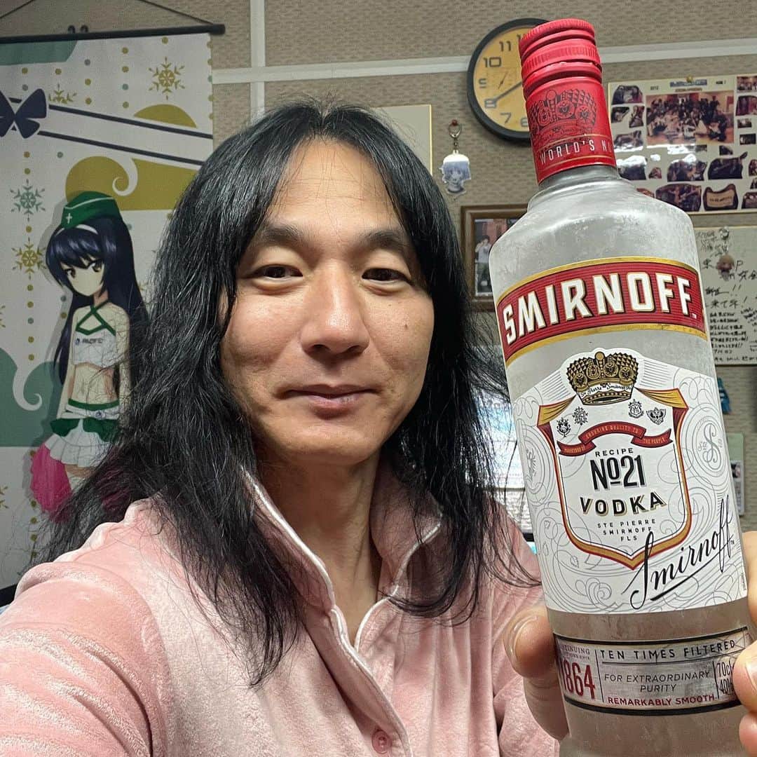 H.J.Freaksのインスタグラム：「vodka」