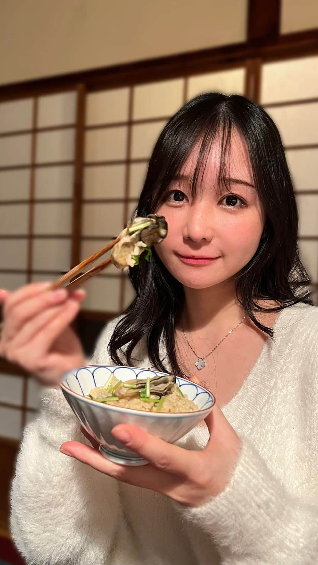 茜さやのインスタグラム：「大好きな和食を恵比寿に食べに行ってきました✨ １つ１つ素材の味が活かされていて 上品且つ最高のお味でした…☺️  小道を抜けて、かわいいお庭からの 一軒家みたいな隠れ家  味だけじゃ無くて雰囲気までも洗練されていて また行きたいお店の１つです☺️✨  PR #えびすあふそや #恵比寿グルメ #恵比寿ディナー #恵比寿居酒屋 #恵比寿和食 #広尾グルメ #広尾ディナー」