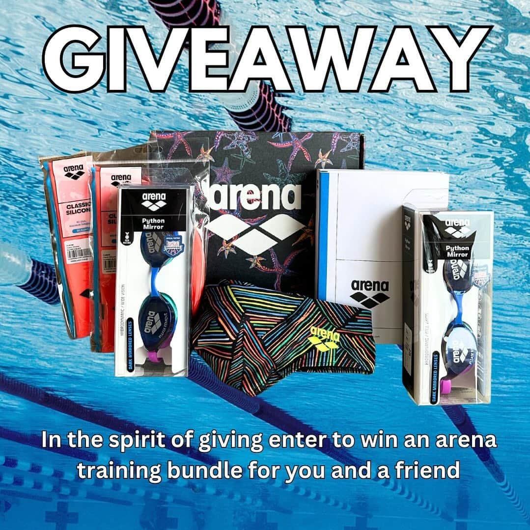 arenausaのインスタグラム：「***CONTEST CLOSED***  To kick off the holidays, we want to give you and your swim bestie the perfect arena training bundle💙 One lucky winner will get to pick a matching arena training suit, arena cap, and arena python goggles🔥  Here’s how to enter: 💕Follow @swimoutlet @arenausa 💕Like this post 💕Tag a friend in the comments (more comments = more entries) 💕Share this post to your story for an extra entry every day! 🥳  One lucky winner will be announced on 12/1 via our stories end of day 🎉 Good Luck! 💙  • • • • • #swimming #swimmer #swim #swimmingpool #swimpractice#swimlife #swimmemes #swimmers #swimteam#swimmerslife #triathlete #swimcoach #swimmeet#swimmerproblems #swimmingmemes #swimbikerun#swimclub #triathlon #backstroke #swimminglife #freestyle#butterfly #competitiveswimmer #breaststroke#swimproblems #pool #swimmermemes #swimtraining#competitiveswimming #swimmingclass」