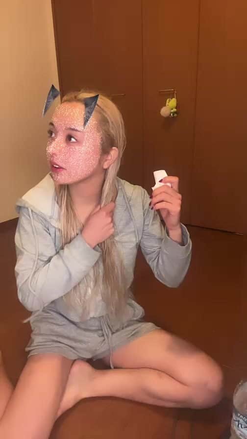ティファニーのインスタグラム：「ご飯は温かいうちに食べないと ご飯がかわいそうって思える 美しい心を持つ人に出会いました！」